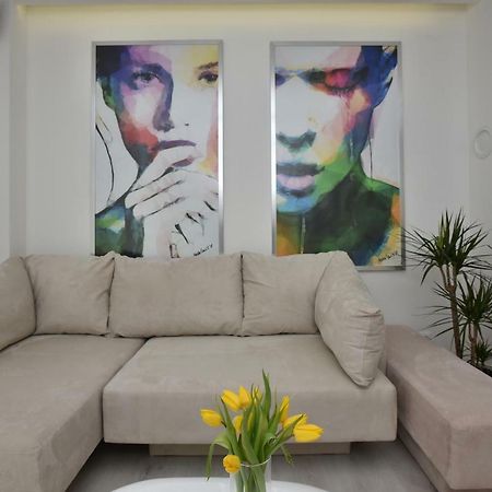 Apartman Petra Apartment Makarska Bagian luar foto